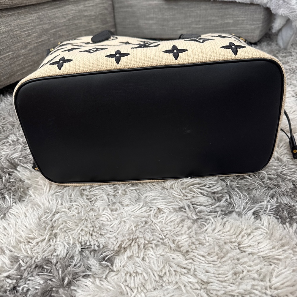 🖤SOLD🖤 Louis Vuitton By The Pool Raffia Cotton Black Neverfull - Picture 3 of 12